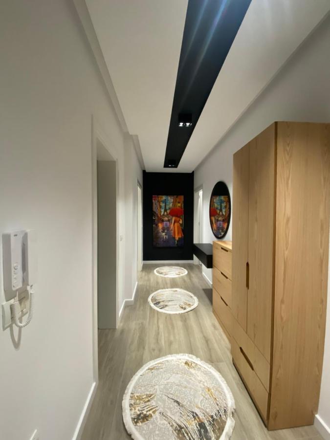 Riar Apartaments Korce Extérieur photo